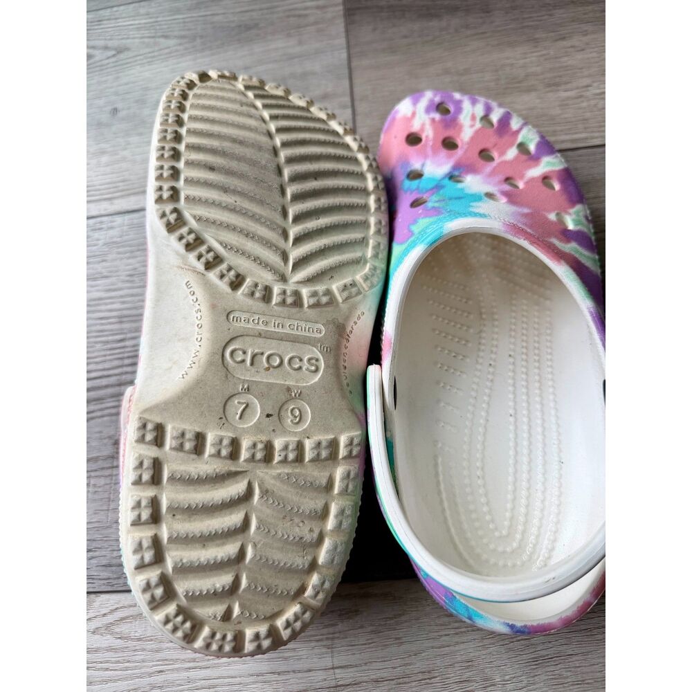 Crocs Tie Dye Pastel Sandals Clogs Summer Casual Workwear Womens 9 Mens 7 - Picture 5 of 6